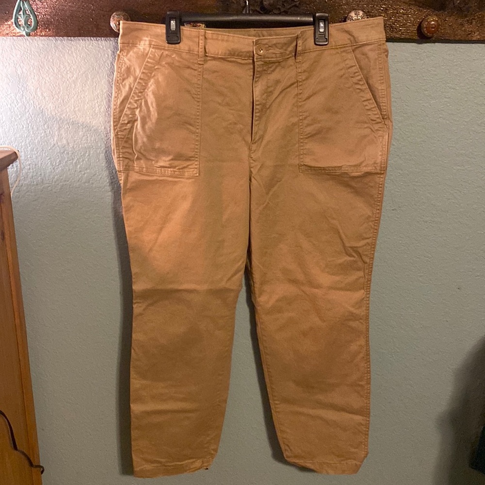 Plus size Khakis